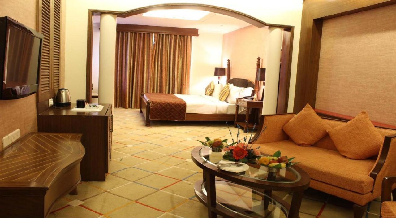 Godwin Hotel Haridwār Buitenkant foto