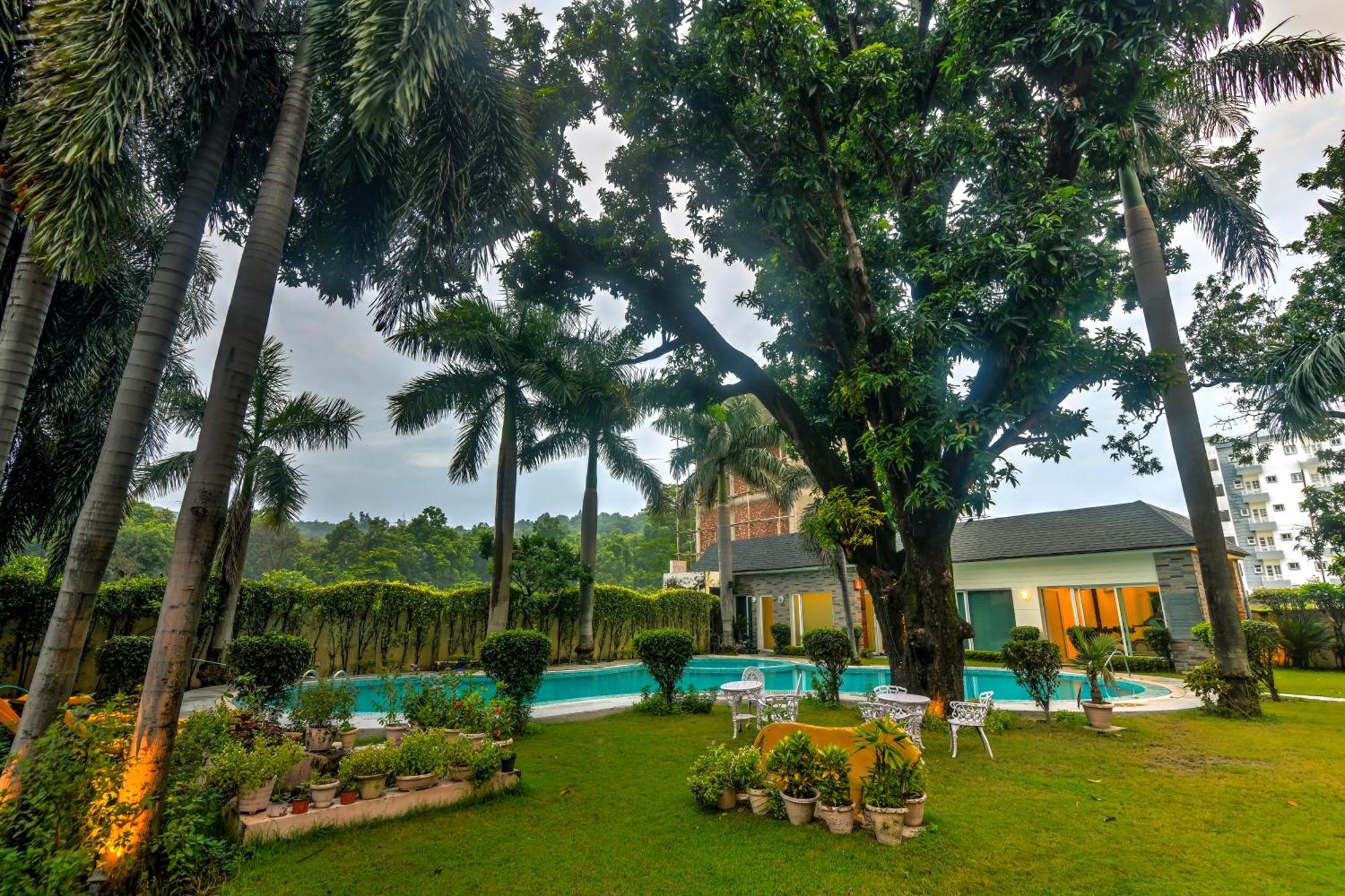 Godwin Hotel Haridwār Buitenkant foto